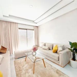 Family Modern Flat Near Mcdo & Agadir